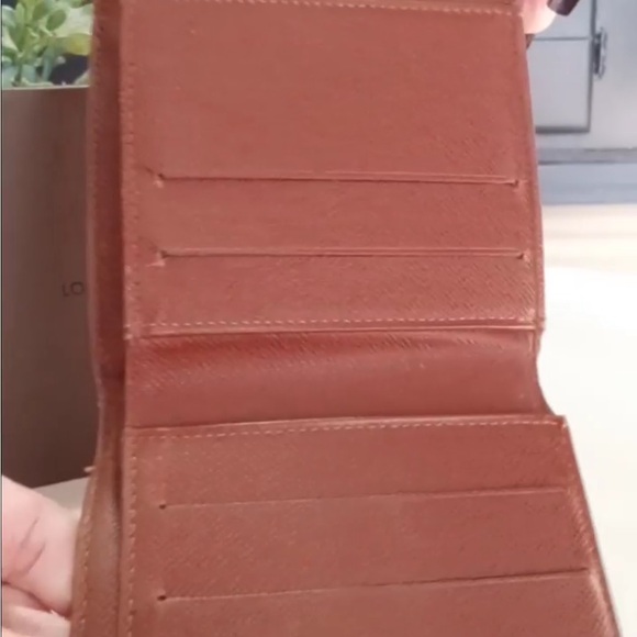Louis Vuitton Monogram Compact Wallet w/ Box - Authentic - Picture 6 of 14
